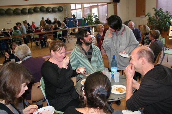 41-Repas partagé à la MJC 17 12 2013
