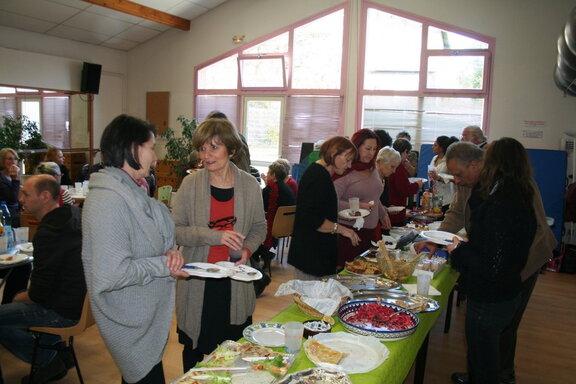 48-Repas partagé à la MJC 17 12 2013 (6)